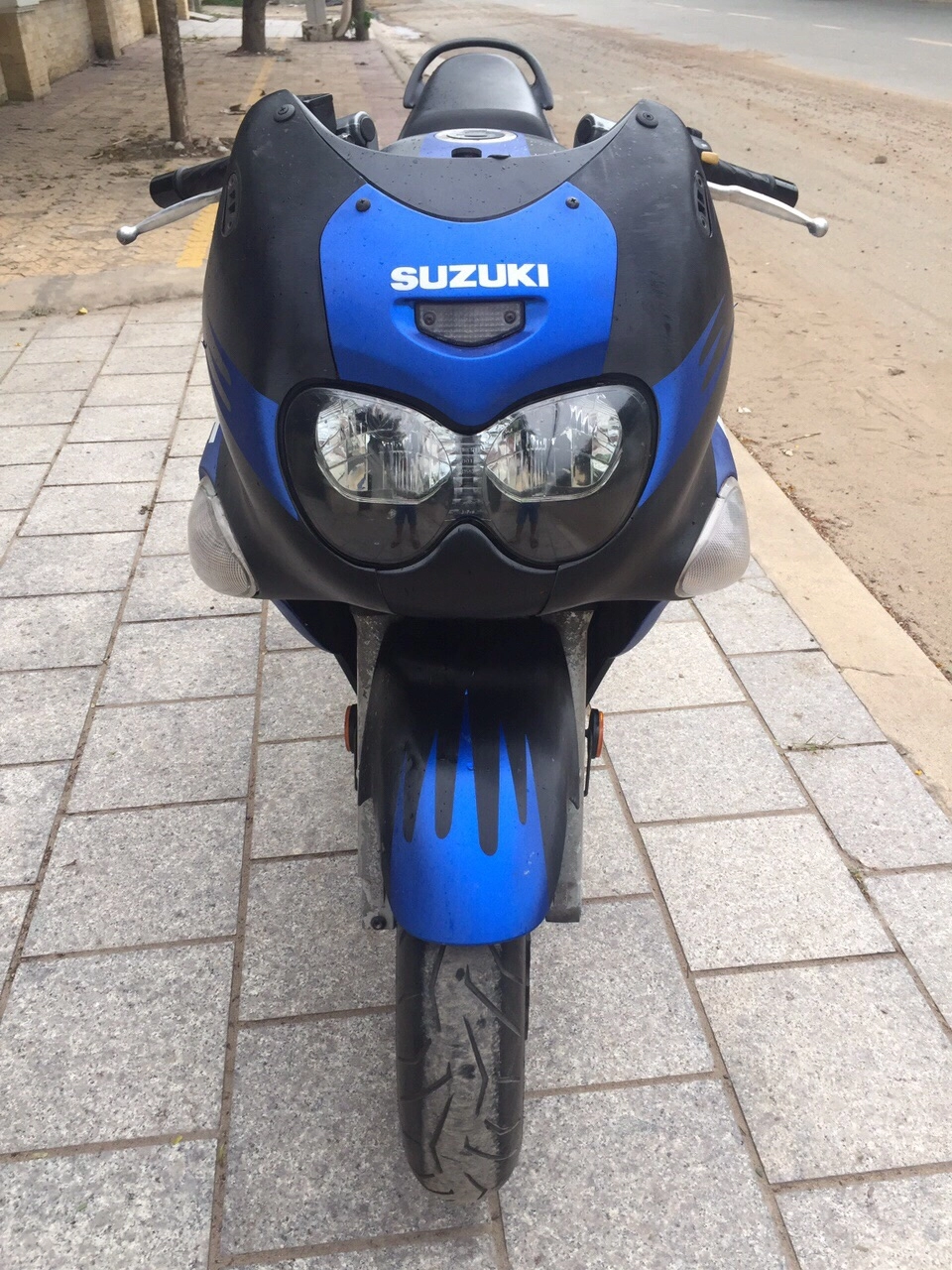 Bán suzuki gsxf750cc sport touring đời 2005