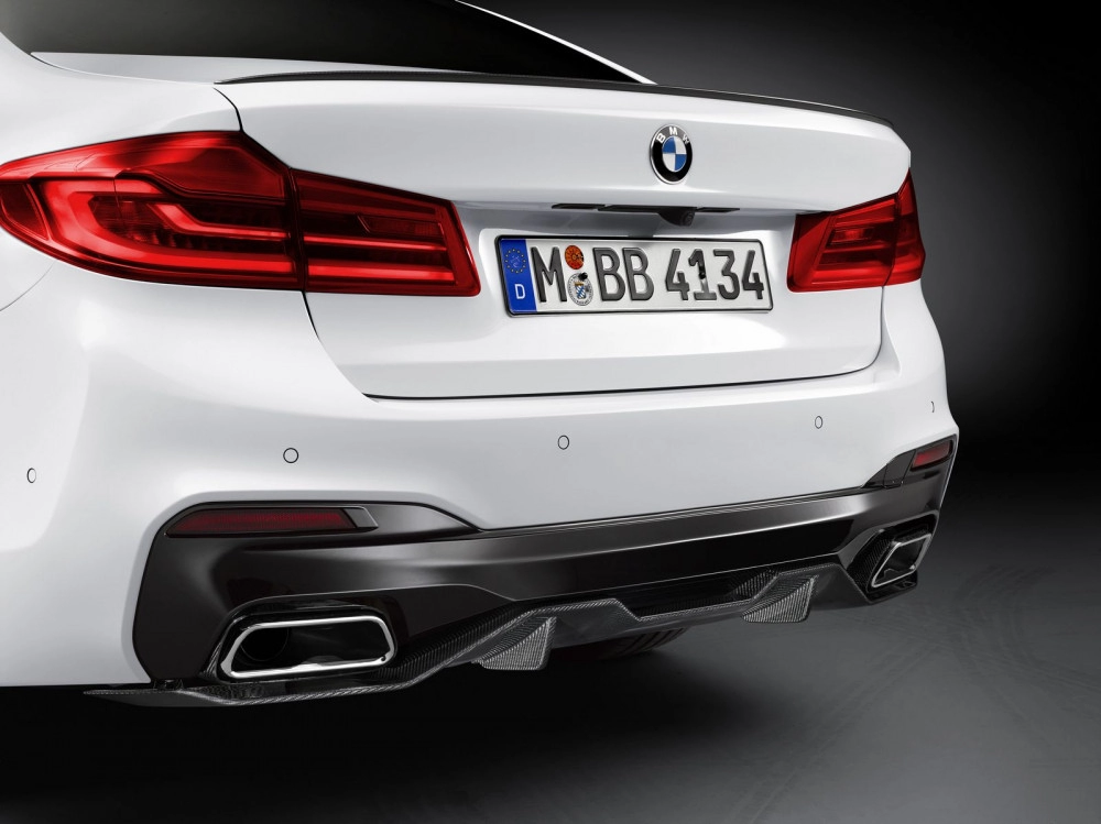 Bmw tung loạt phụ kiện m performance dành cho mẫu 5 series