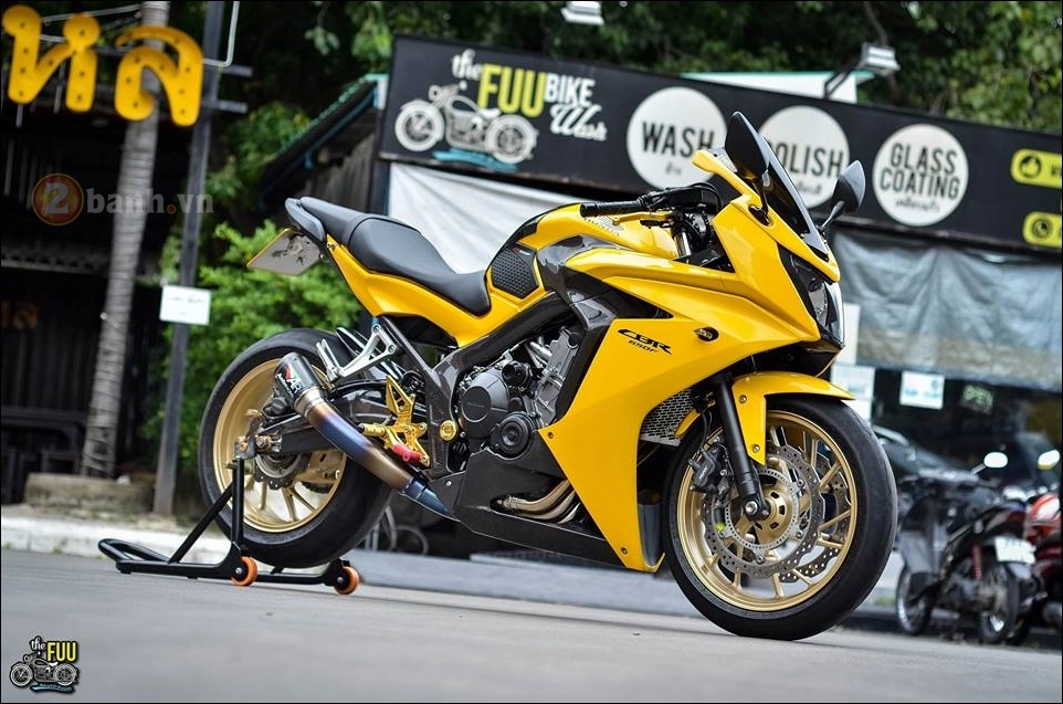 Cbr650f độ trong phiên bản yellow superhero