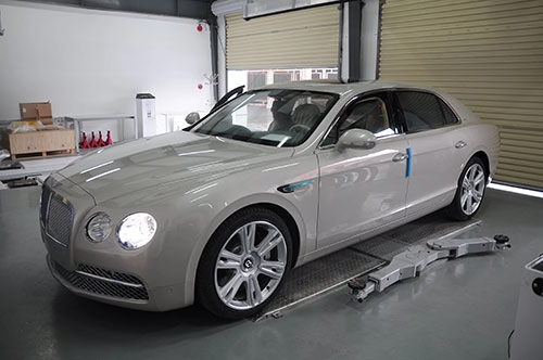  chi tiết bentley flying spur 2014 đầu tiên tại việt nam 