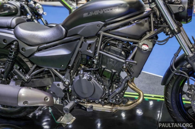Chi tiết kawasaki eliminator 400 được trưng bày tại motor show 2023 có giá hơn 150 triệu đồng