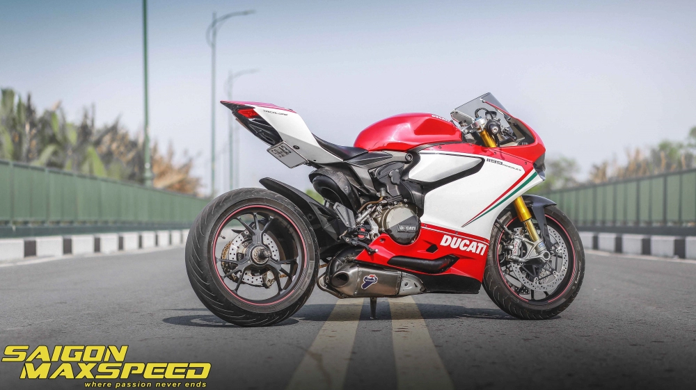 Chiêm ngưỡng ducati 1199 panigale s độ siêu đẹp trên đất việt