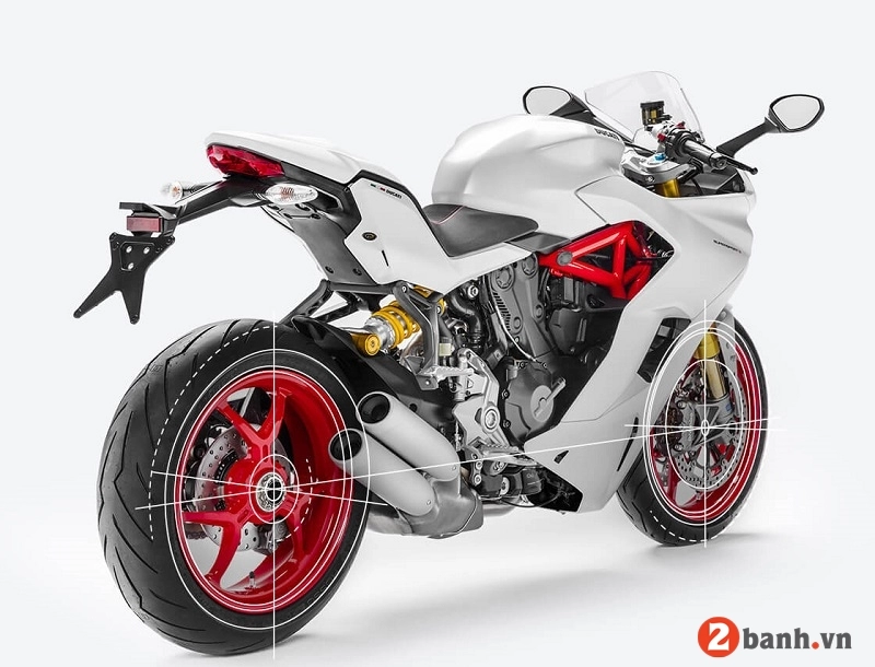 Đập thùng ducati supersport s màu trắng đầu tiên tại việt nam