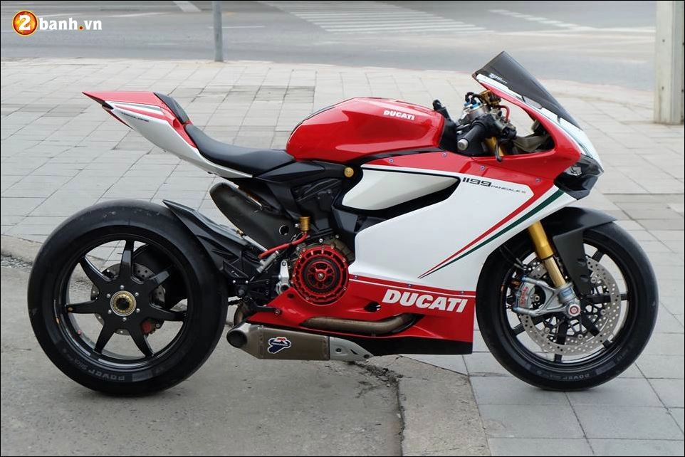 Ducati 1199 panigale superbike công nghệ mang danh hiệu -born to race