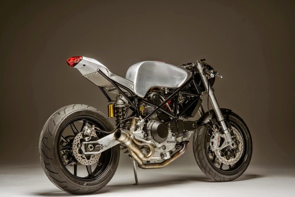 Ducati 900ss bản tùy chỉnh đầy sáng tạo với thân hình nhôm