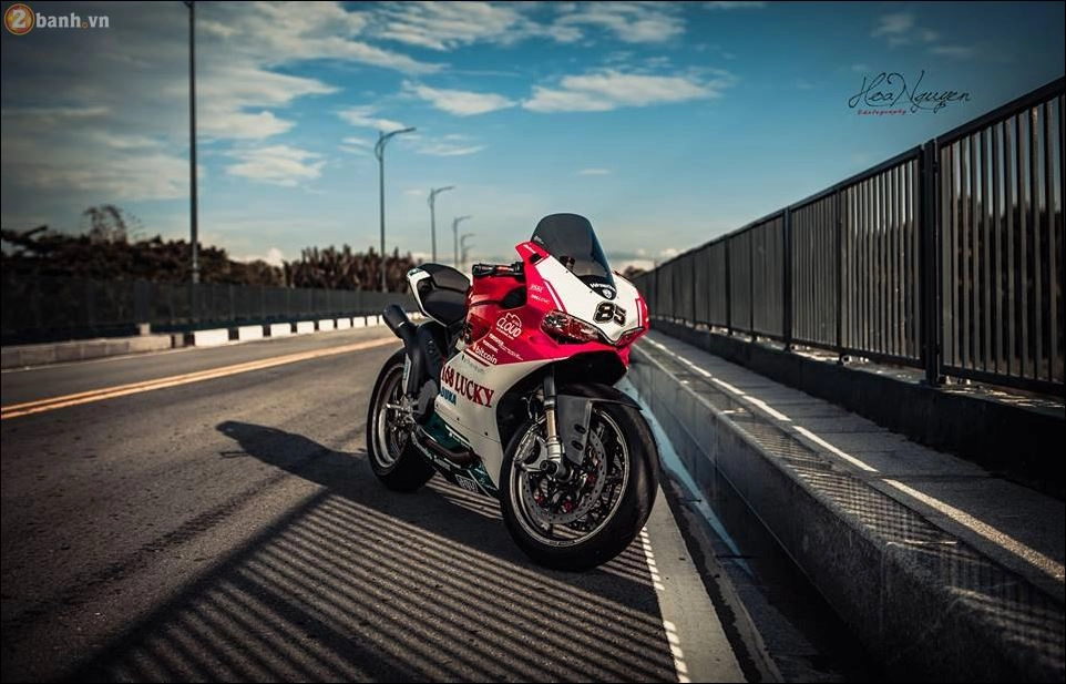 Ducati 959 paniagle lột xác kinh điển trong diện mạo final edition