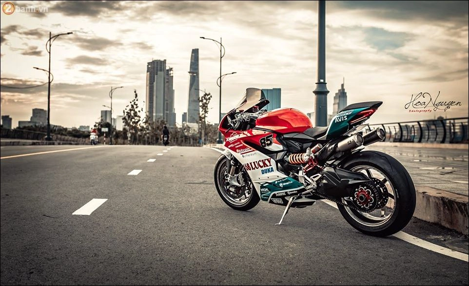 Ducati 959 paniagle lột xác kinh điển trong diện mạo final edition