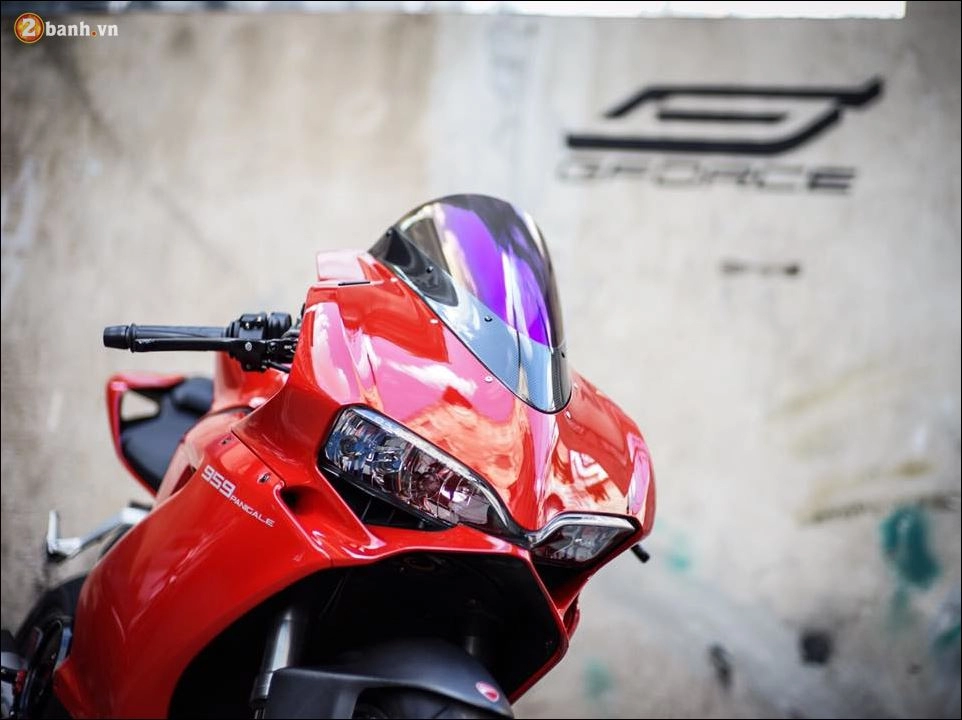 Ducati 959 panigale bản độ ve sầu thoát xác ngoạn mục từ g-force