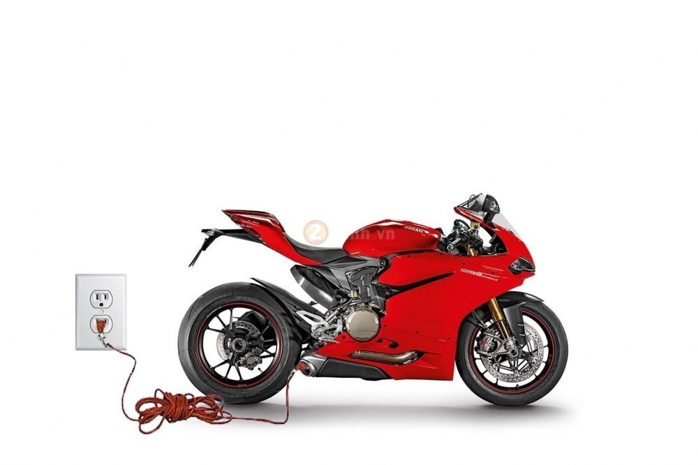 Ducati chuẩn bị xe tay ga và động cơ điện cho 5 năm tới