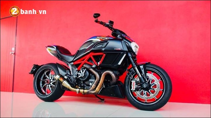 Ducati diavel bản độ tối tân mang tên red carbon facelift