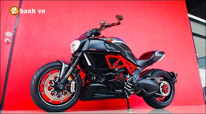 Ducati diavel bản độ tối tân mang tên red carbon facelift