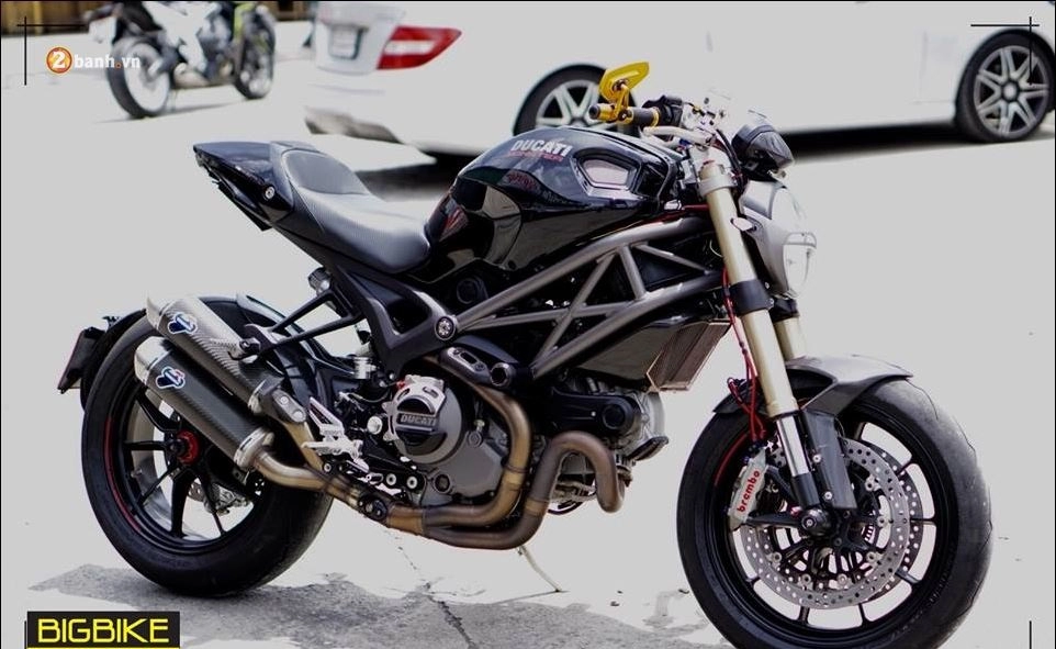Ducati monster 1100 evo bản nâng cấp từ thành viên gia đình quái vật