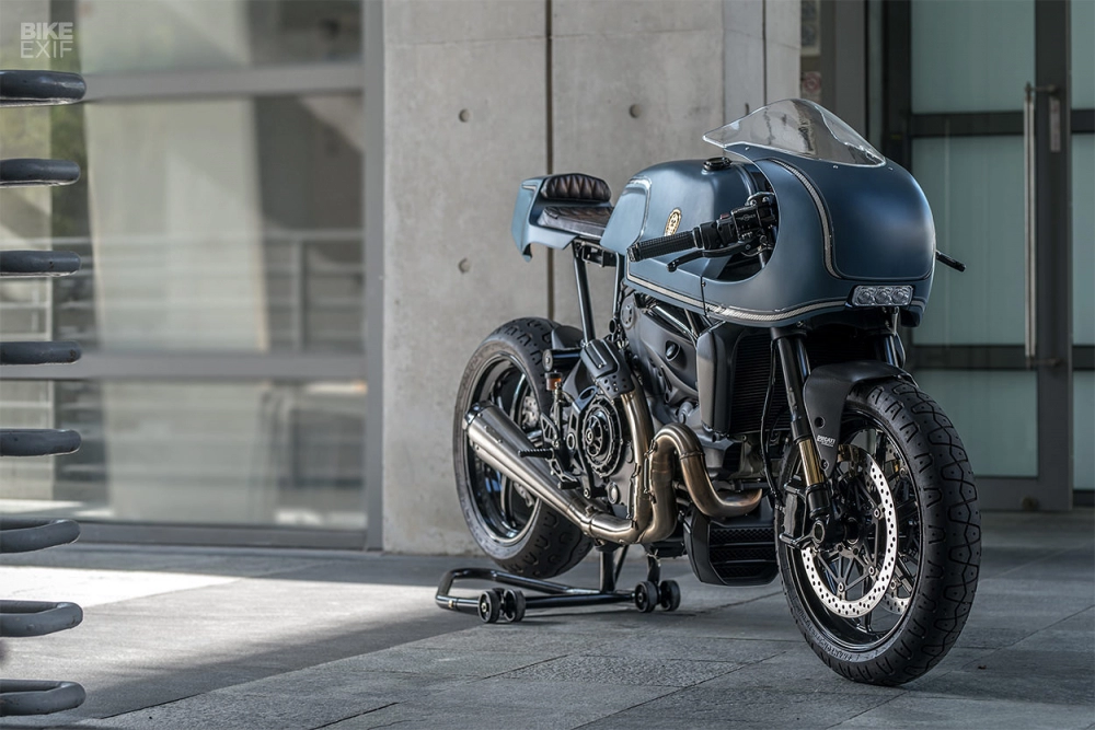 Ducati monster 1200 s độ cafe racer theo phong cách sportclassic