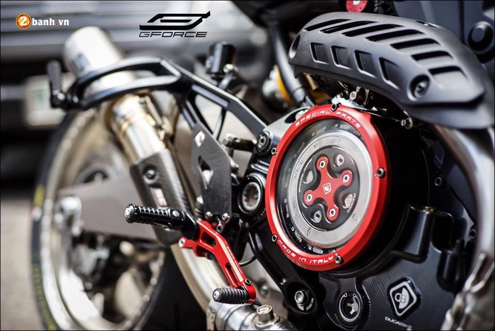 Ducati monster 821 cường hóa thành công qua dàn chân siêu nhẹ
