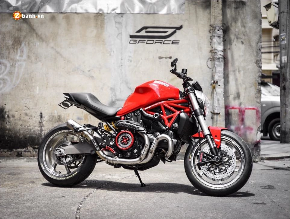Ducati monster 821 cường hóa thành công qua dàn chân siêu nhẹ