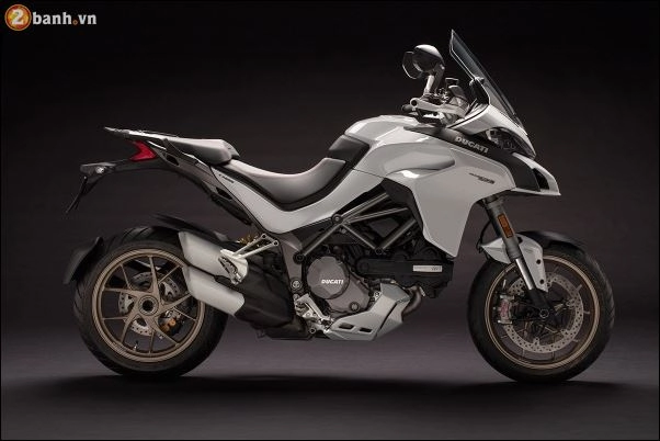 Ducati multistrada 1260 2018 trình làng với động cơ mạnh mẽ hoàn hảo