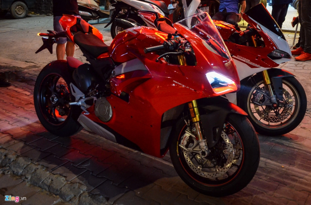 Ducati panigale v4 speciale đổ bộ vn với giá ngất ngưỡng 16 tỷ đồng