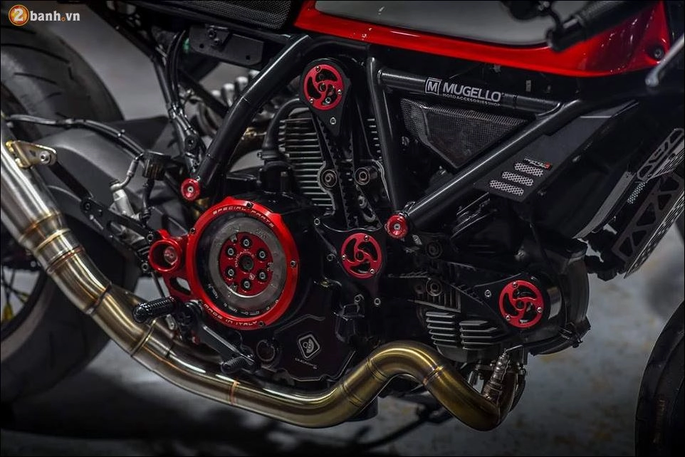 Ducati scrambler cafe racer quái vật hình thành tại xưởng độ mugello