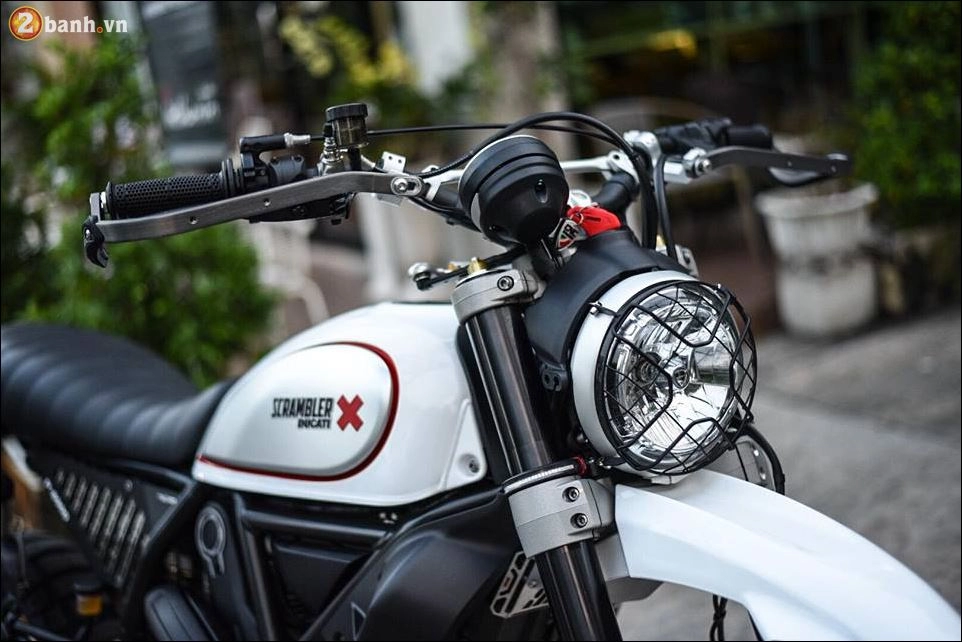 Ducati scrambler desert sled đẹp mê ly qua tay độ mugello danh tiếng