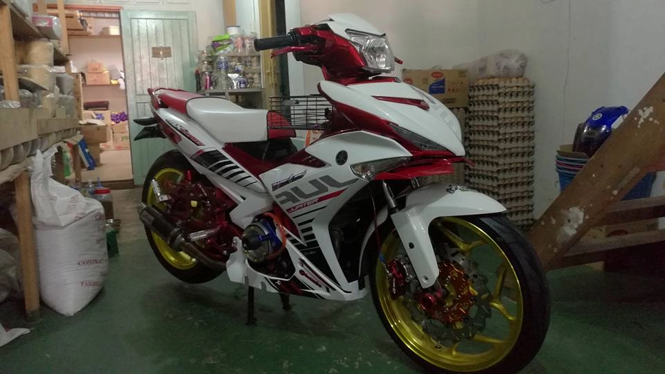 Exciter 150 style lạ của biker malay