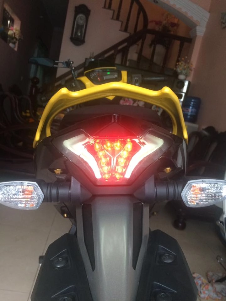 Exciter 150 yellow - black ấn tượng nhẹ nhàng