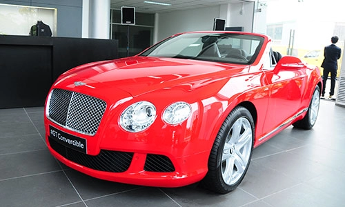  hãng xe siêu sang bentley ra mắt tại việt nam 