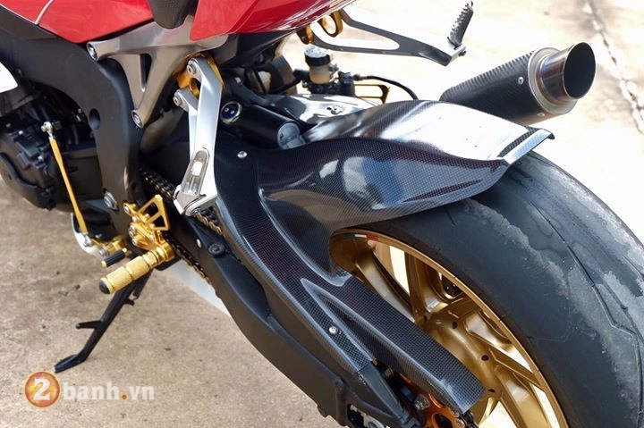 Honda cbr1000rr chú bò tót siêu cấp đầy hung dữ và đẳng cấp