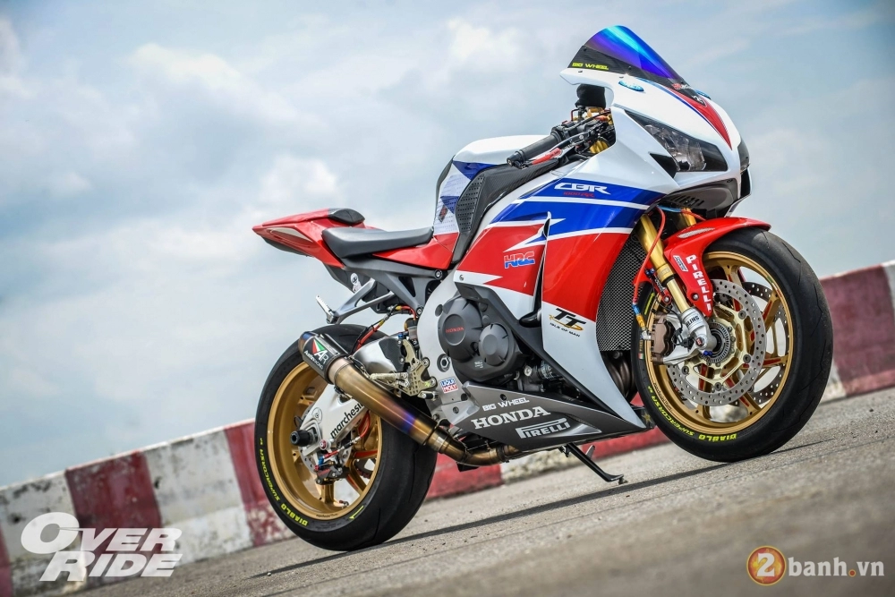 Honda cbr1000rr hrc chú bò đầy gợi cảm và đẳng cấp