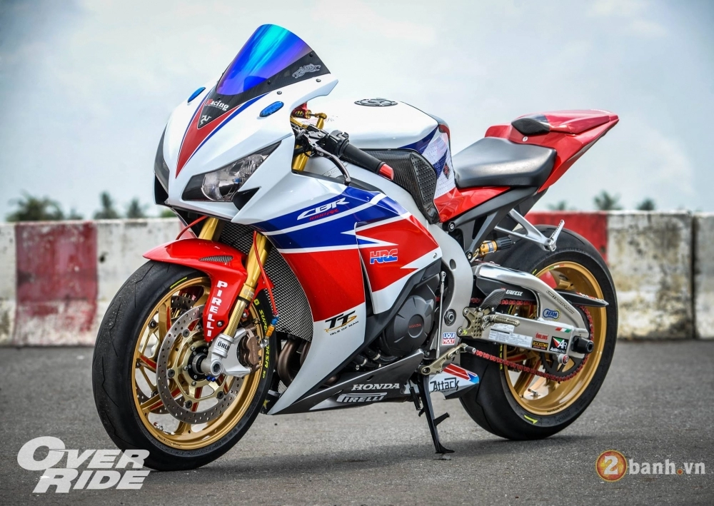 Honda cbr1000rr hrc chú bò đầy gợi cảm và đẳng cấp