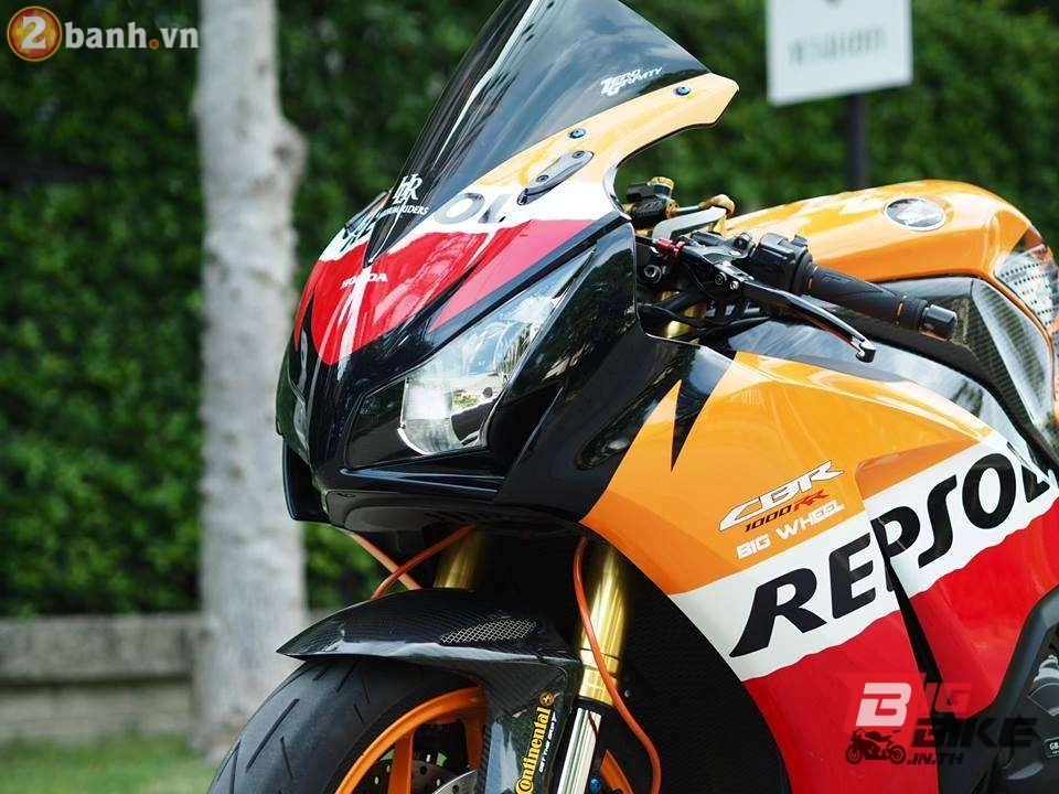 Honda cbr1000rr repsol độ chất đến ngất trong từng chi tiết