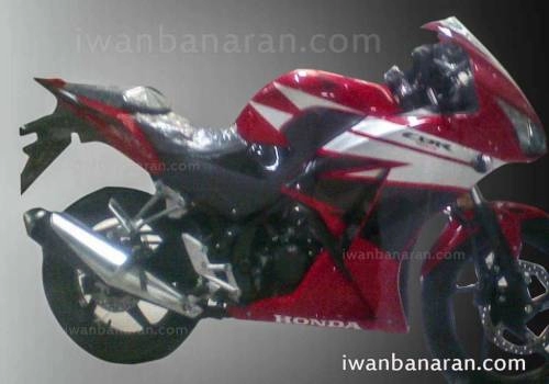  honda cbr150r 2015 thay đổi thiết kế 