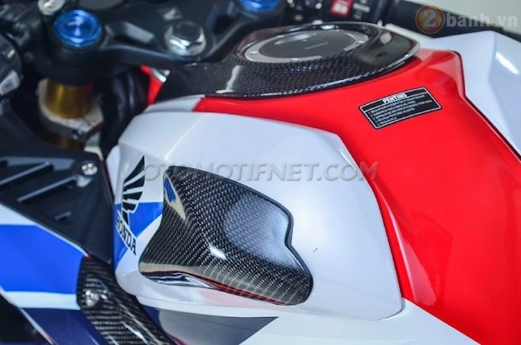 Honda cbr250rr độ tuyệt đẹp với ý tưởng từ chiếc honda cbr1000rr fireblade sp