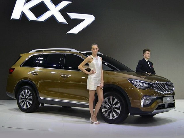 Kia kx7 biến thể của sorento giá từ 593 triệu đồng