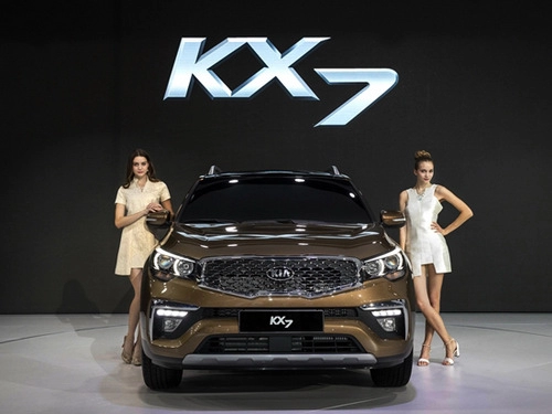 Kia kx7 biến thể của sorento giá từ 593 triệu đồng