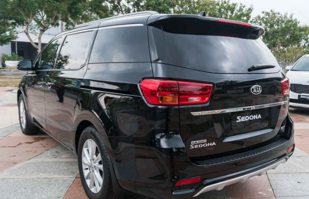 Kia sedona 2019 chính thức ra mắt việt nam giá bán từ 1129 tỷ đồng