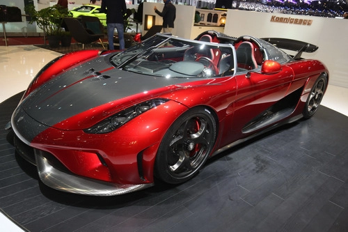 Koenigsegg regera đẹp lộng lẫy sau khi hoàn thiện