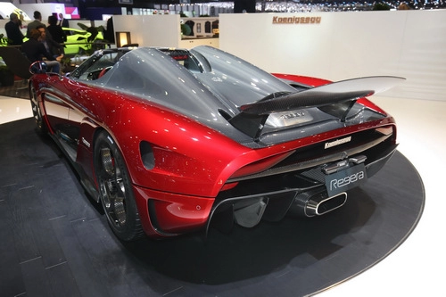 Koenigsegg regera đẹp lộng lẫy sau khi hoàn thiện