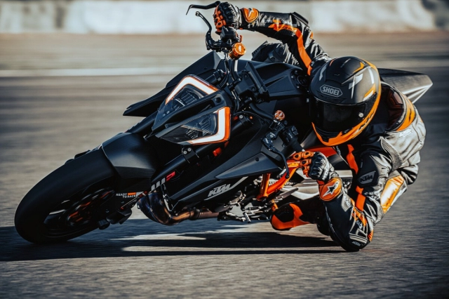 Ktm 1290 super duke rr phiên bản đặc biệt ra mắt chỉ 500 chiếc trên toàn thế giới