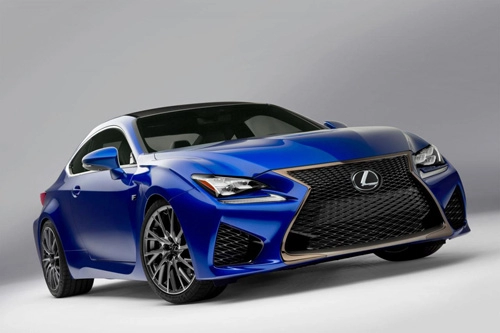 Lexus rc f 2015 giá chát hơn bmw m4 coupe