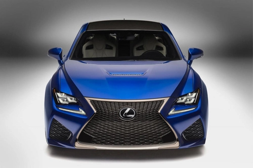 Lexus rc f 2015 giá chát hơn bmw m4 coupe