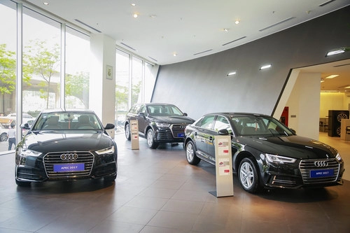 Loạt xe audi đặc biệt phục vụ apec 2017 ở việt nam