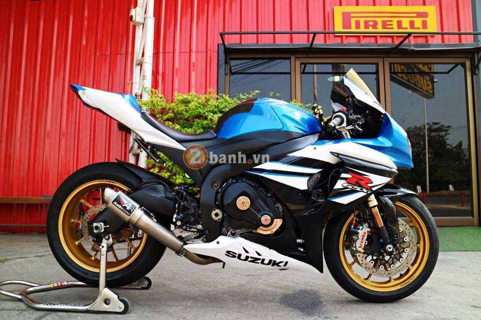 Màn lột xác ấn tượng và đẳng cấp từ suzuki gsx-r1000