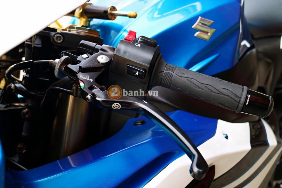 Màn lột xác ấn tượng và đẳng cấp từ suzuki gsx-r1000