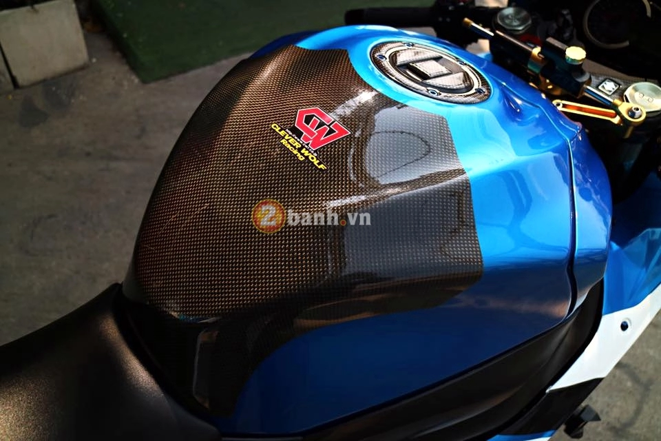 Màn lột xác ấn tượng và đẳng cấp từ suzuki gsx-r1000