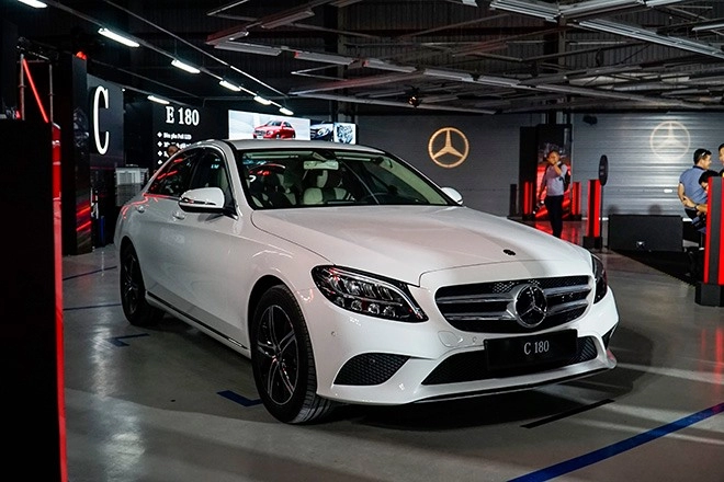 Mercedes-benz c-class giảm giá tới 100 triệu đồng