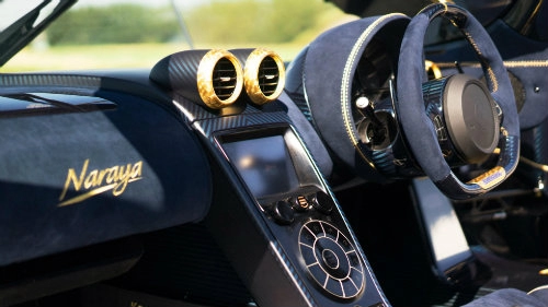 Phát sốt với koenigsegg agera rs naraya mạ vàng đính kim cương