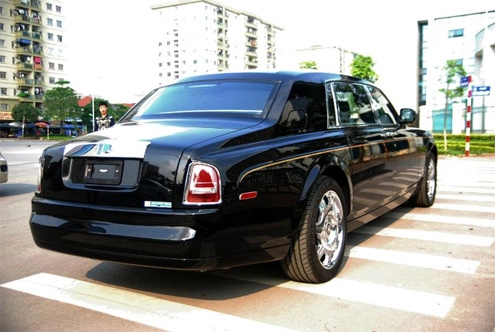  rolls-royce phantom in hình rồng thứ 3 ở việt nam 