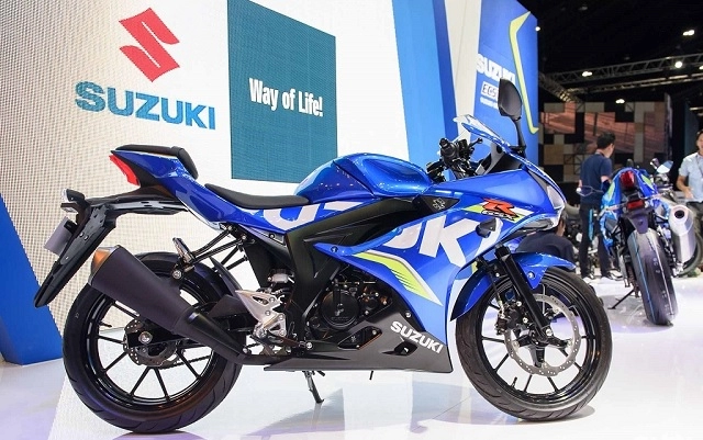 So sánh suzuki gsx-r150 2017 với yamaha r15 2017 đâu là sự lựa chọn thích hợp