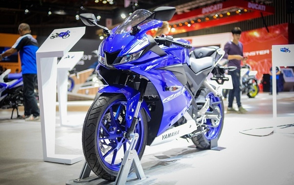 So sánh suzuki gsx-r150 2017 với yamaha r15 2017 đâu là sự lựa chọn thích hợp