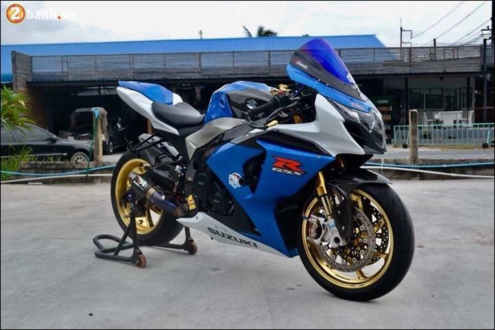 Suzuki gsx-r1000 mãnh thú hạng nặng từ bản độ full option